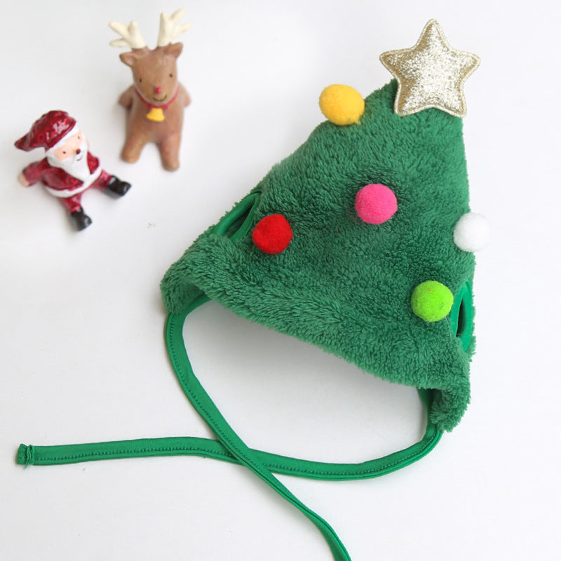 Make your pets holiday-ready with this adorable festive hat & scarf combo! πΎπ